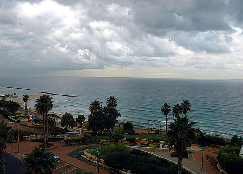 Mediterranean at Netanya. Photo by Ferrell Jenkins.